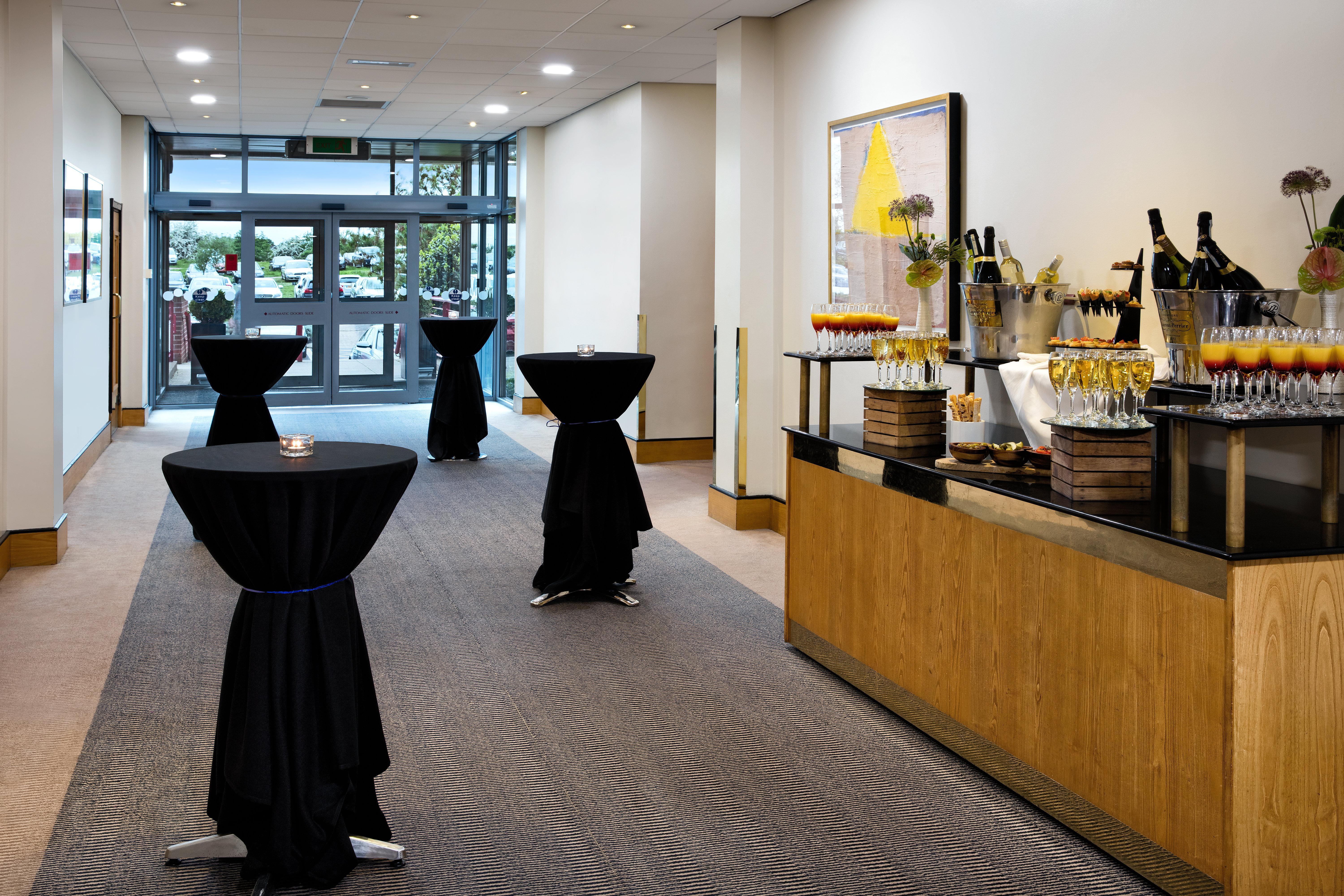 Crowne Plaza Heathrow, An Ihg Hotel West Drayton  Экстерьер фото